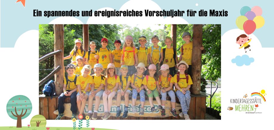 Gruppenbild von Kindergartenkindern im Freizeitpark