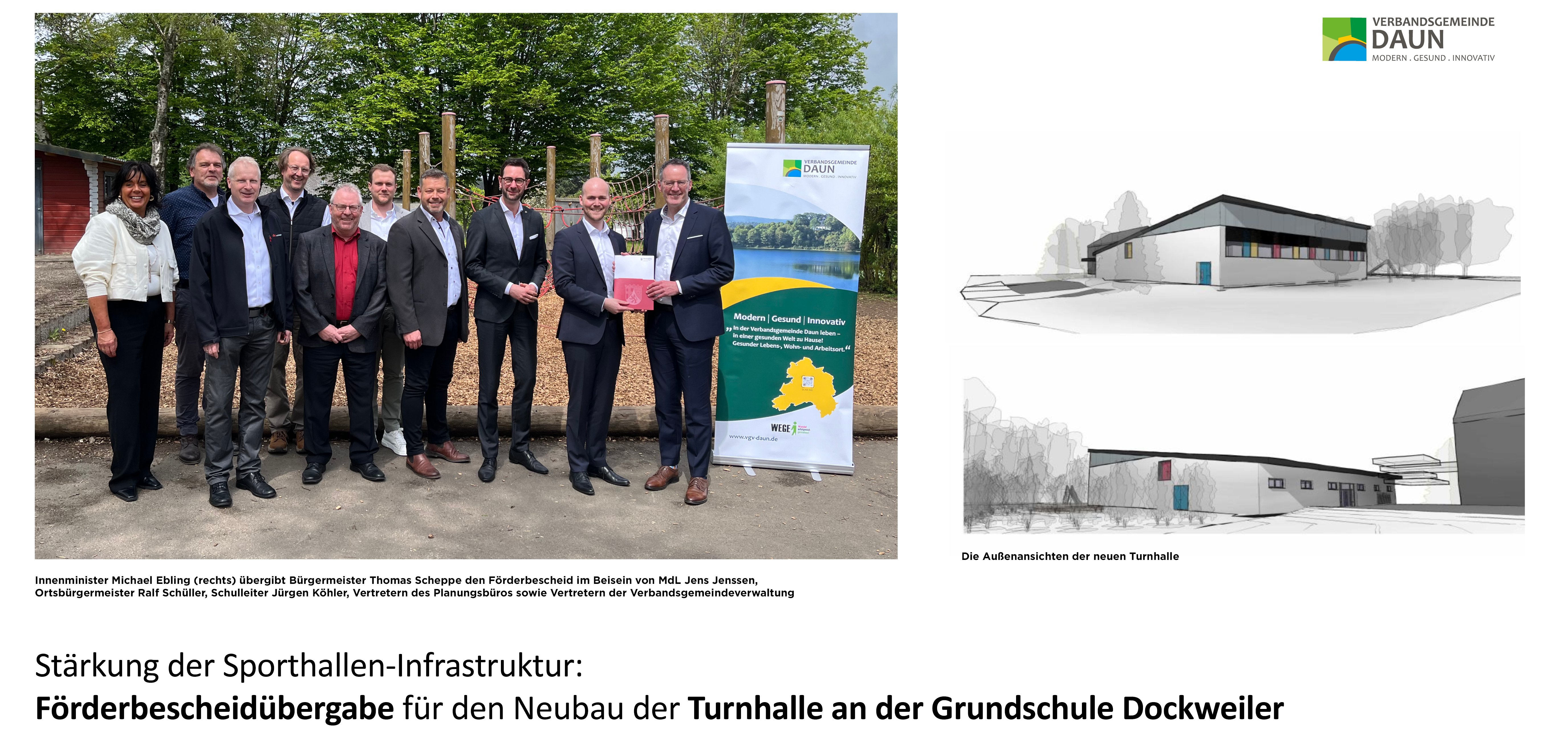 Personen bei Förderbescheidübergabe und Bauskizze