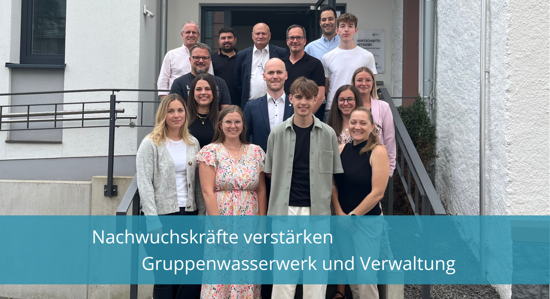 Personen vor Verwaltung