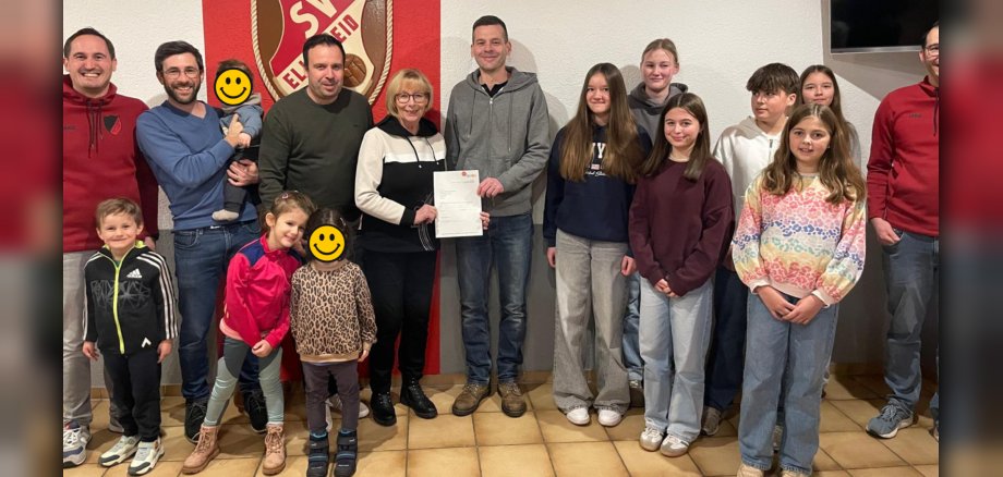 Erwachsene und Kinder