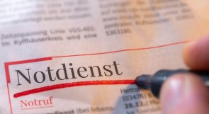 Symbolbild Schrift Notdienst