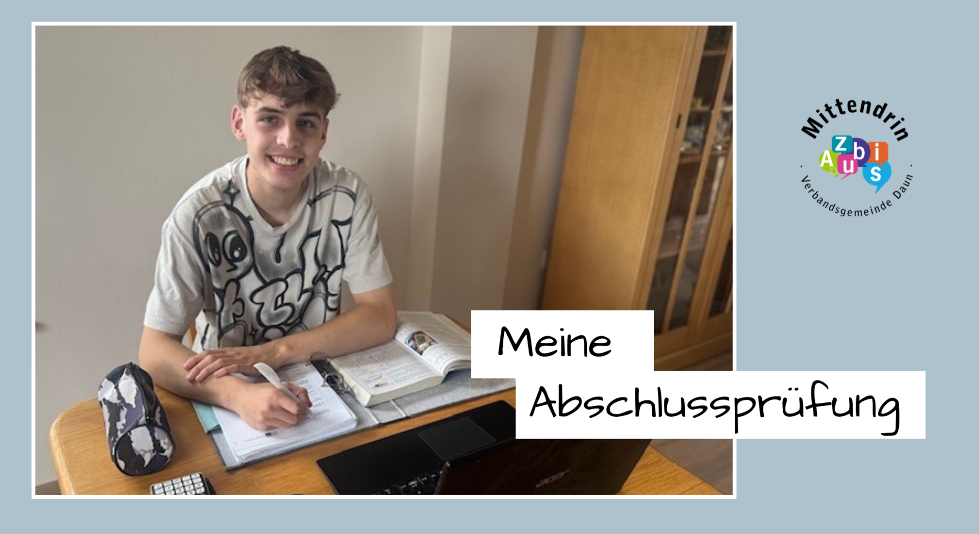 Person mit Lernunterlagen